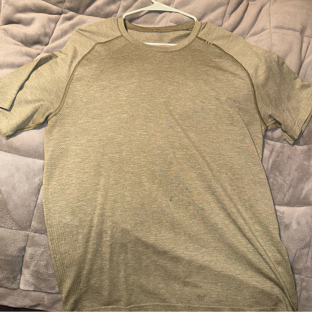 lululemon drysense short sleeve shirt.